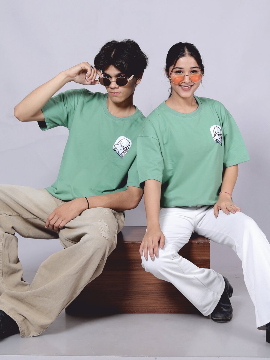 Finding love – Premium pistha green oversize T-shirt